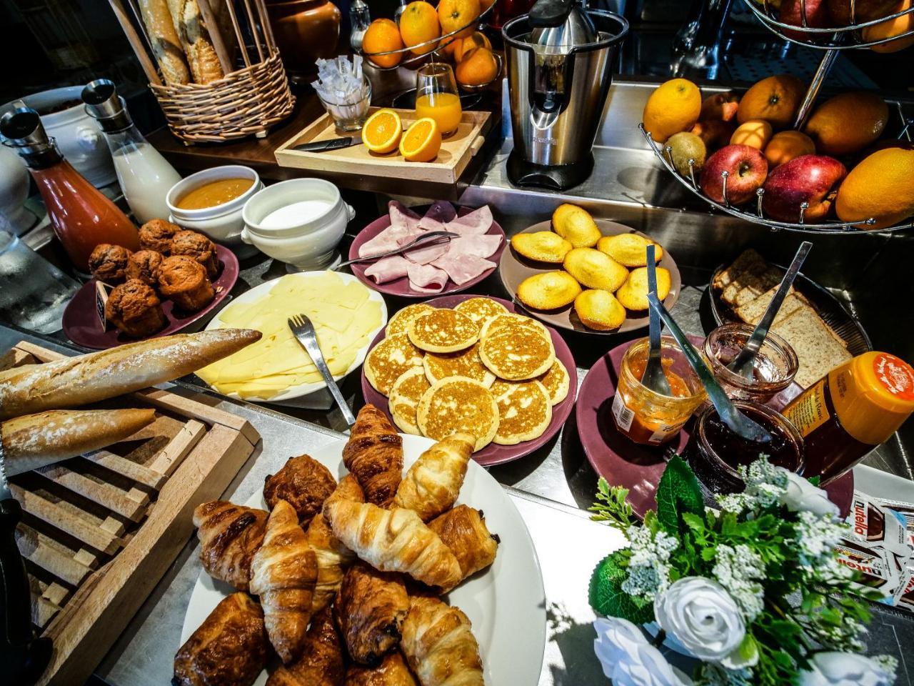 Hotel Inn Design Resto Novo Alencon Bagian luar foto